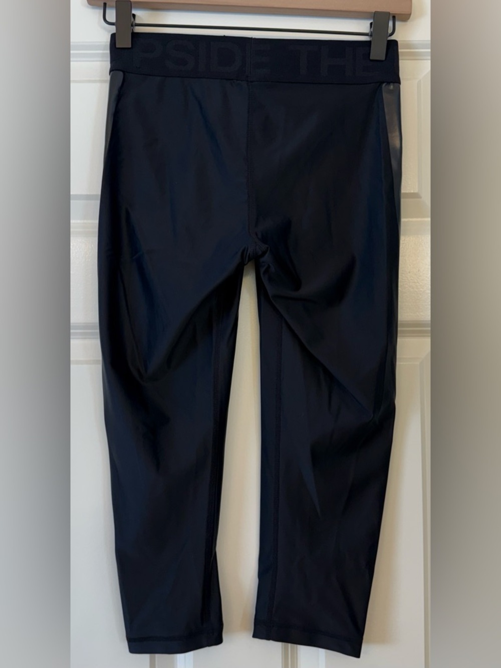 The Upside Black High Shine Leggings Size 6 Faux Leather Panel Athleisure  Pants - Picture 2 of 9